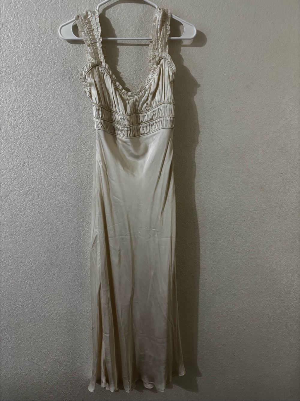 Astr Cream Ruffled-Strap Midi Dress with Ruched Bodice